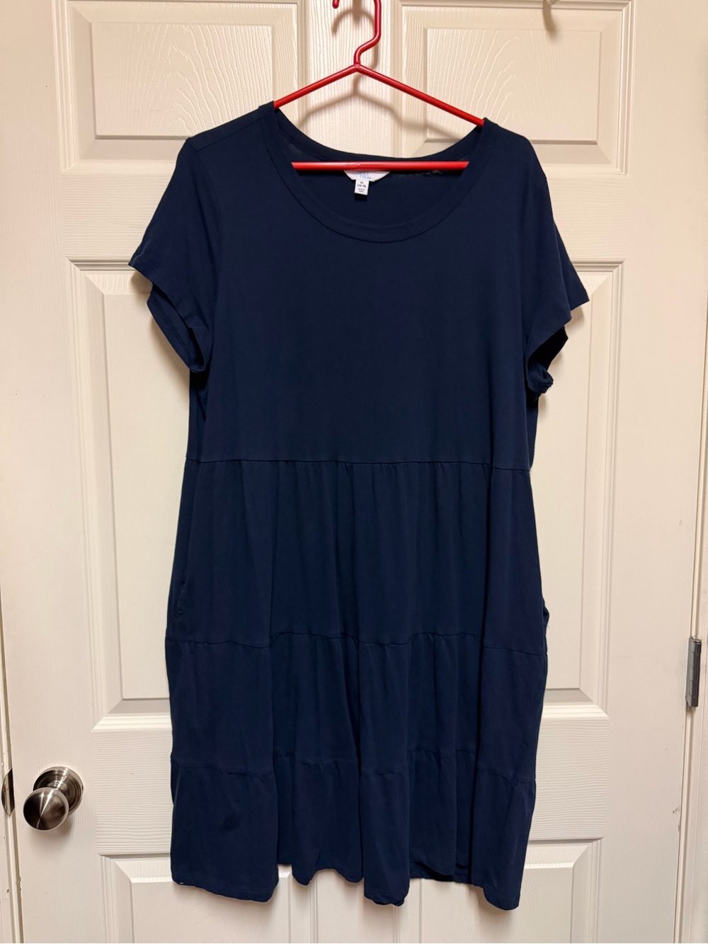 Time and Tru Navy Short Sleeve Tiered Midi Dress